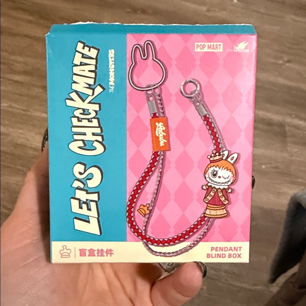 Pop Mart Pendant Lets Checkmate charm